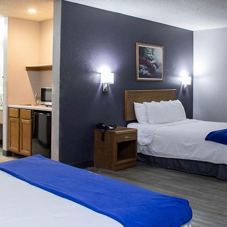 New Victorian Inn & Suites-Norfolk Bagian luar foto