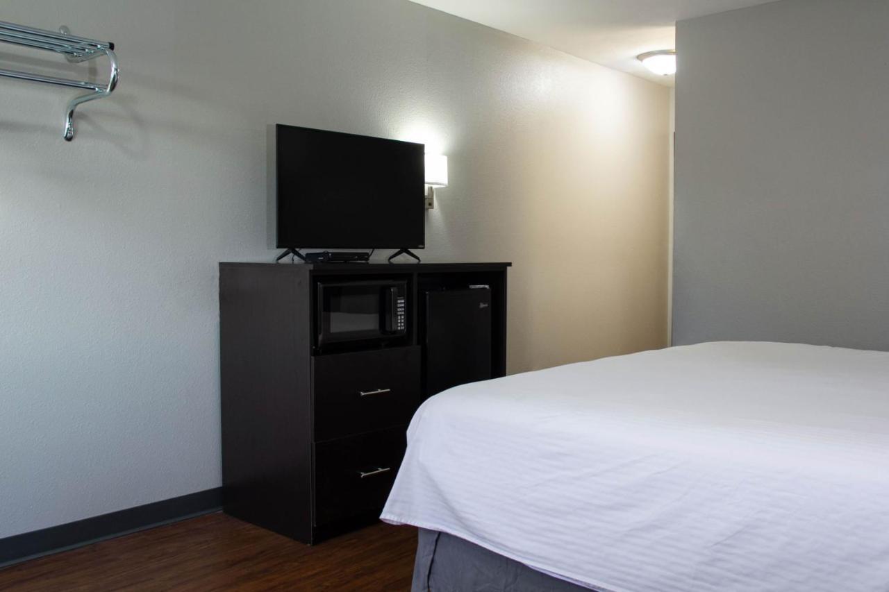 New Victorian Inn & Suites-Norfolk Bagian luar foto