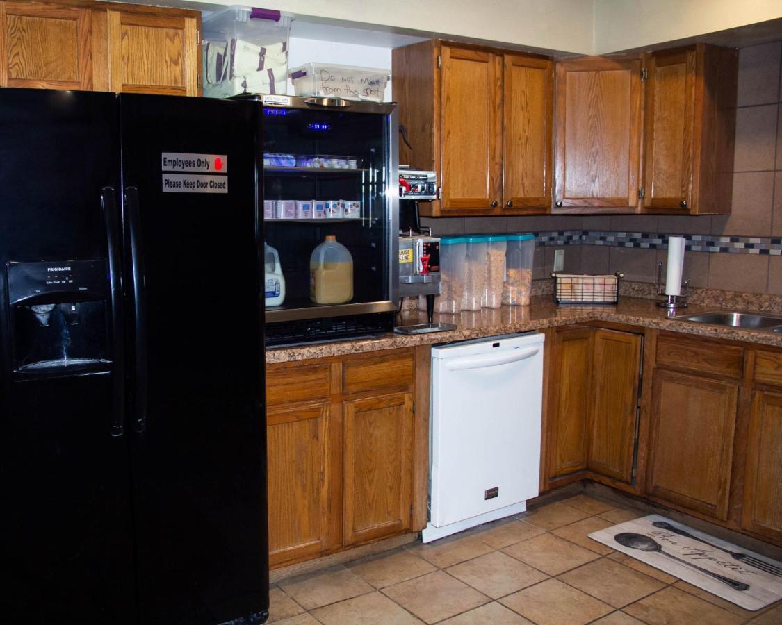 New Victorian Inn & Suites-Norfolk Bagian luar foto