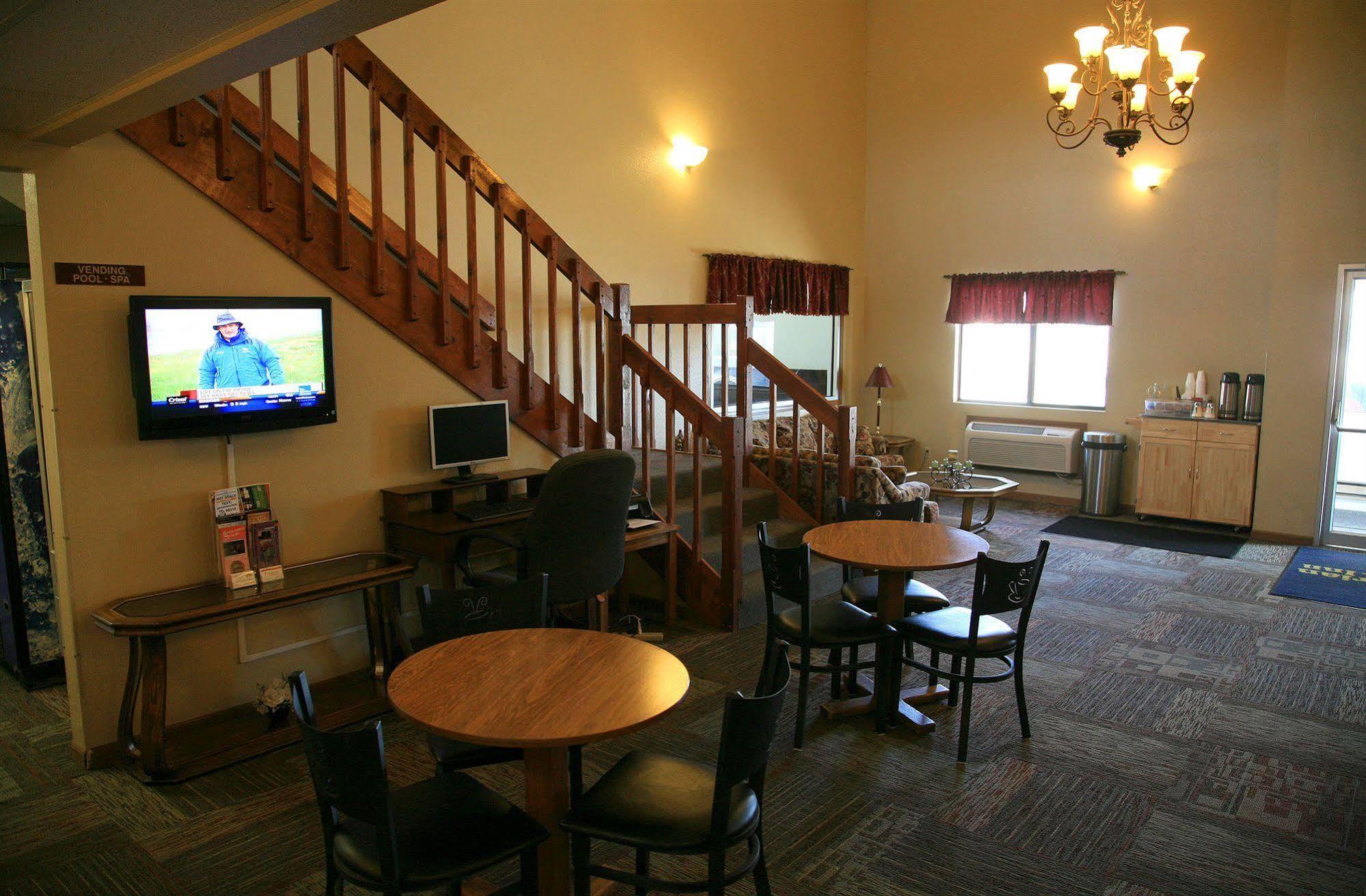 New Victorian Inn & Suites-Norfolk Bagian luar foto